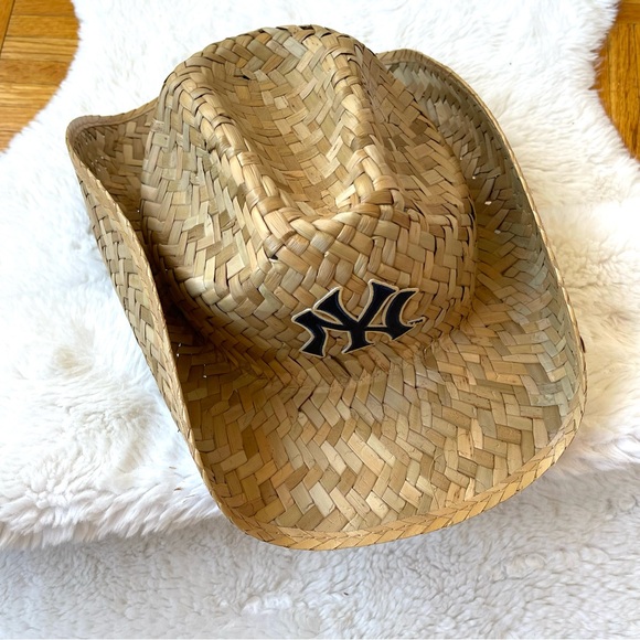 NY YANKEES x  BUDWEISER‎ Cowboy Hat main image 8